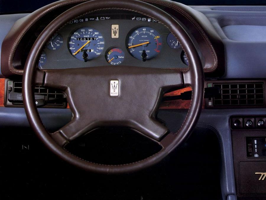  Maserati 425 1983 года  (фото 3 из 5)